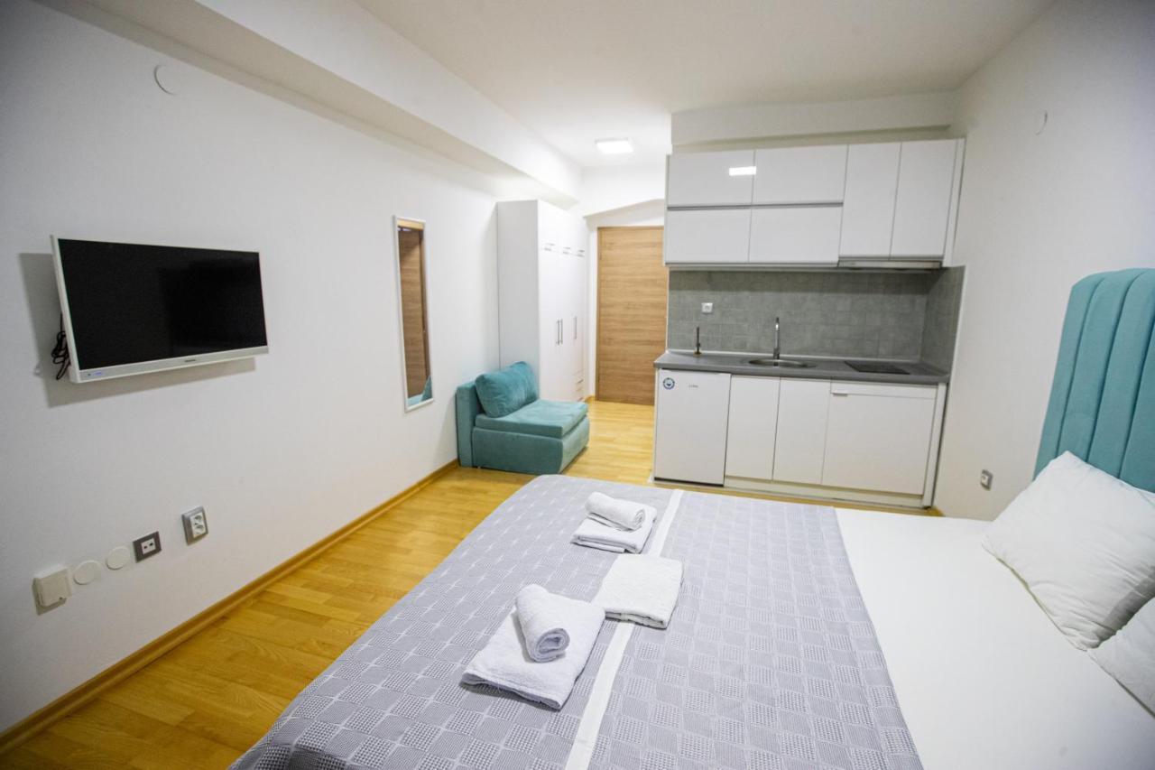 Park Queens Apartments โอครีด ภายนอก รูปภาพ